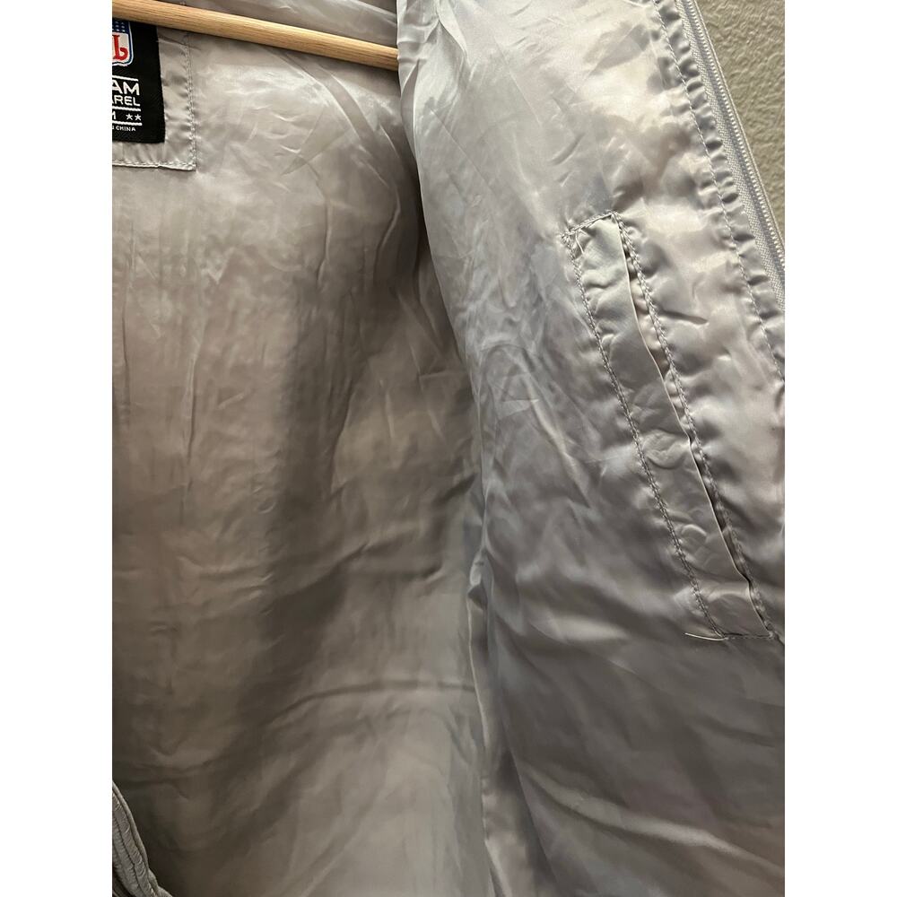NWT NFL Shield Puffer Jacket M Silver Gray Hooded Quilted Coat Ultra Game $140 - Picture 9 of 10